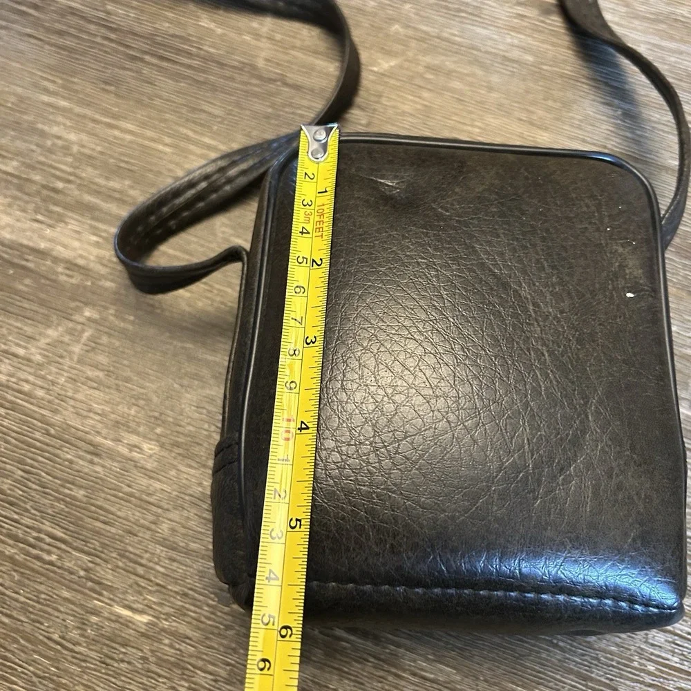 Vintage Kodak Brown Camera Case Shoulder Strap Zipper Leatherette Photography